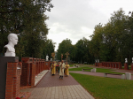 Заупокойная лития у Поклонного Креста в городе Людиново