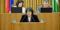 Итоги заседания областного парламента: бюджет принят в первом чтении, значимые назначения, продление выплат медработникам и индексация окладов педагогов - Газета Козельск